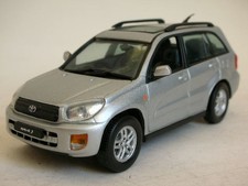 2000 Toyota RAV-4 SUV die-cast model from J-Collection, 1/43 scale, silver-gray