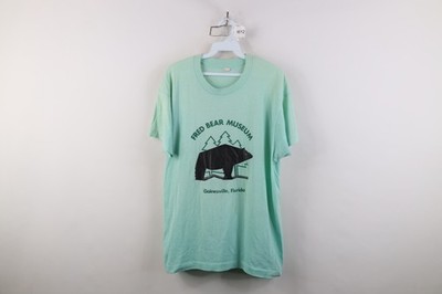 Vintage 80s Mens XL Spell Out Fred Bear Museum Hunting Short Sleeve T-Shirt USAt
