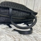 Foto 12 di 20