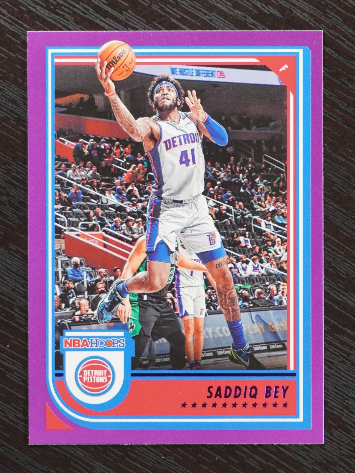 2022-23 Panini NBA Hoops Saddiq Bey Purple Parallel Detroit Pistons #62