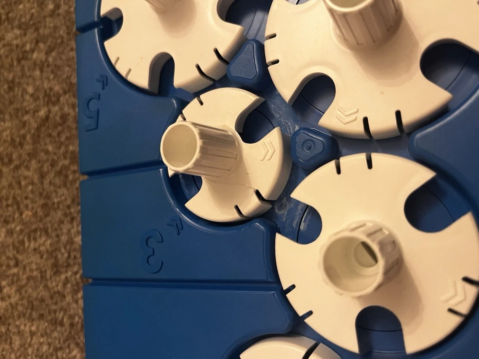 DOWNFALL board game by MB Games. Complete 1977 Vintage Edition Square Box - Image 2 of 4