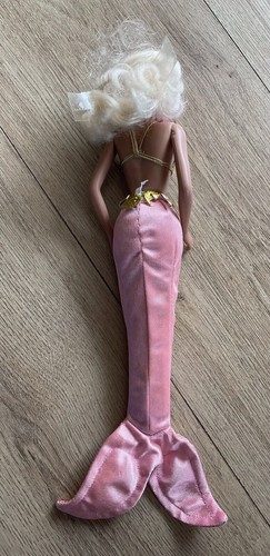 Vintage Barbie Doll 1988 Hasbro Inc Mermaid Rare Sindy Doll - Picture 3 of 4