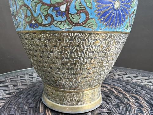 Cloisonne Champleve Brass Bronze? Vase Chrysanthemums(Health) Antique Japan - Picture 8 of 17