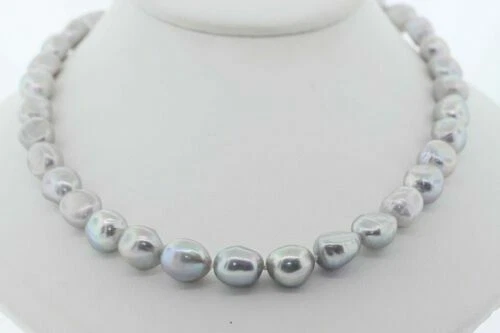 Collane e pendagli di lusso con perle grigio perla
