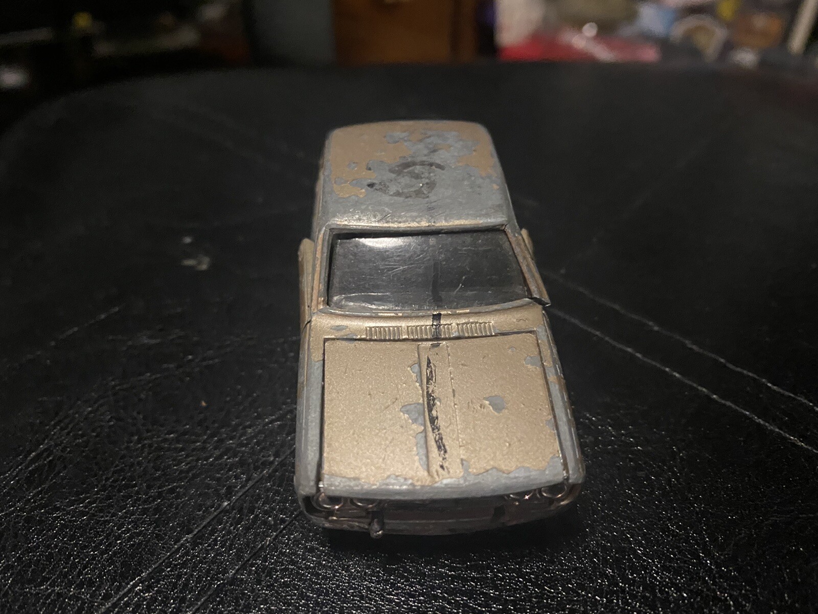 Picture 2 of 11