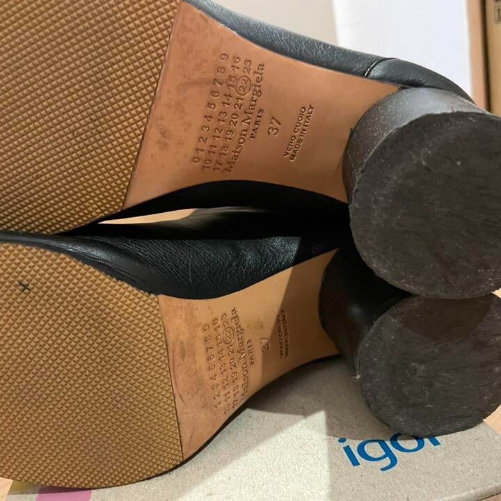 Maison Margiela Leather Tabi Boots 37 Black authentic Women Maison Margiela Leather Tabi Boots 37 Black authentic Women