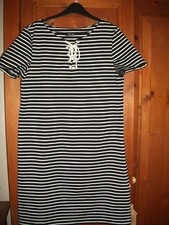 Nine West black and white stripe stretch t shirt dress tie detail size 14