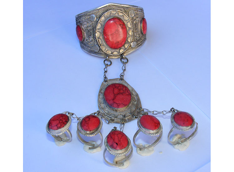 Orient Afghan Nomaden Tribal Armreif Handschmuck Bracelet Hand Jewelry Korall