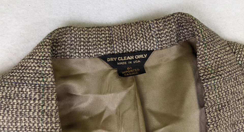 VINTAGE MEN'S BEIGE BROWN WOVEN SPORT COAT BLAZER JACKET - BARRISTER - SIZE 44R - Image 3 of 4