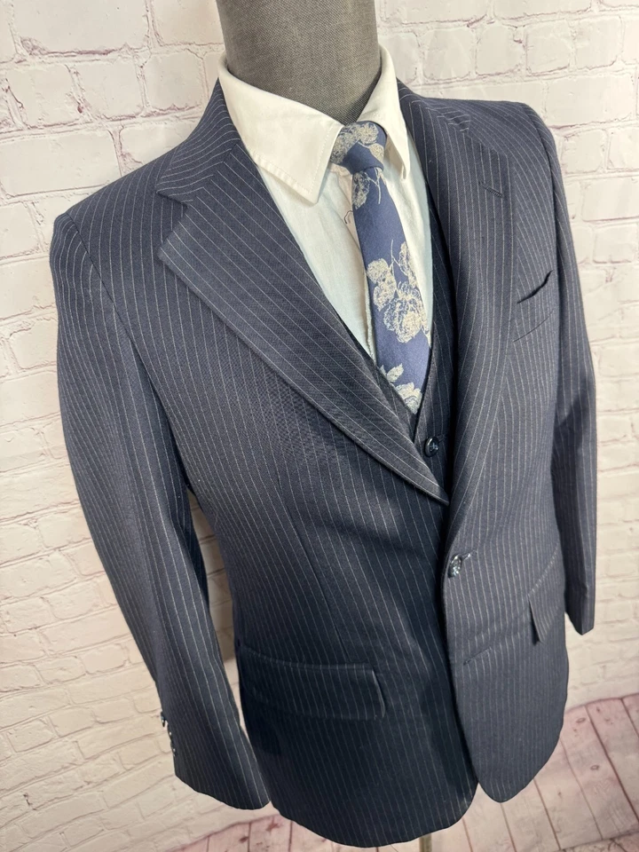 ADAMS ROW Mens Navy Blue PINSTRIPE Wool 2 Piece VEST Combo PAIR 36S Jacket - Image 3 of 4