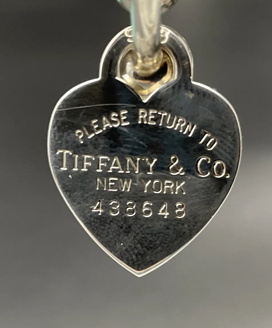 Return To Tiffany & Co Large Size Sterling Silver Key Ring Return To Tiffany & Co Large Size Sterling Silver Key Ring
