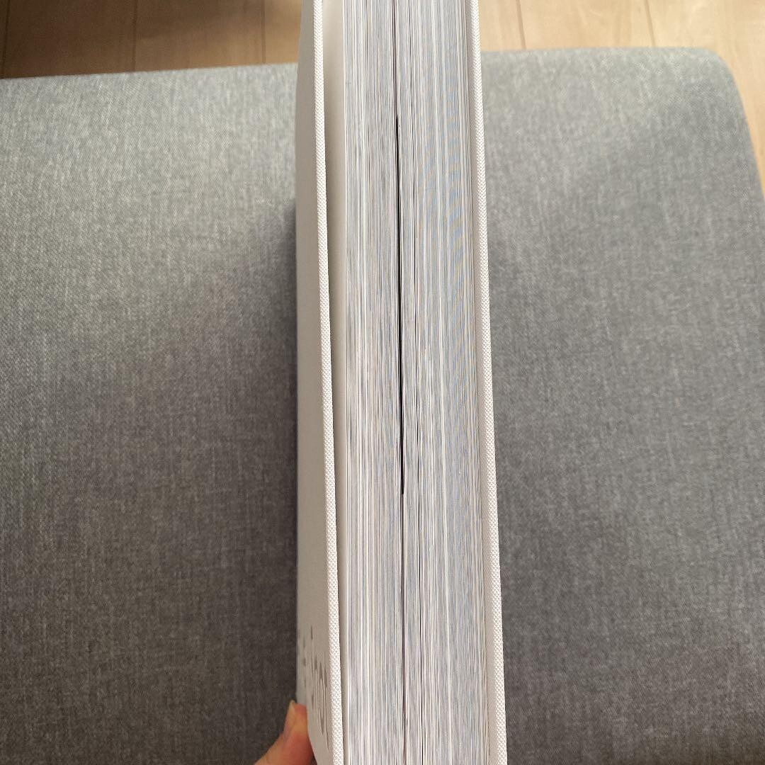 THE BOYZ # Newshot Official Photobook 1st Entertainment 2022 Book