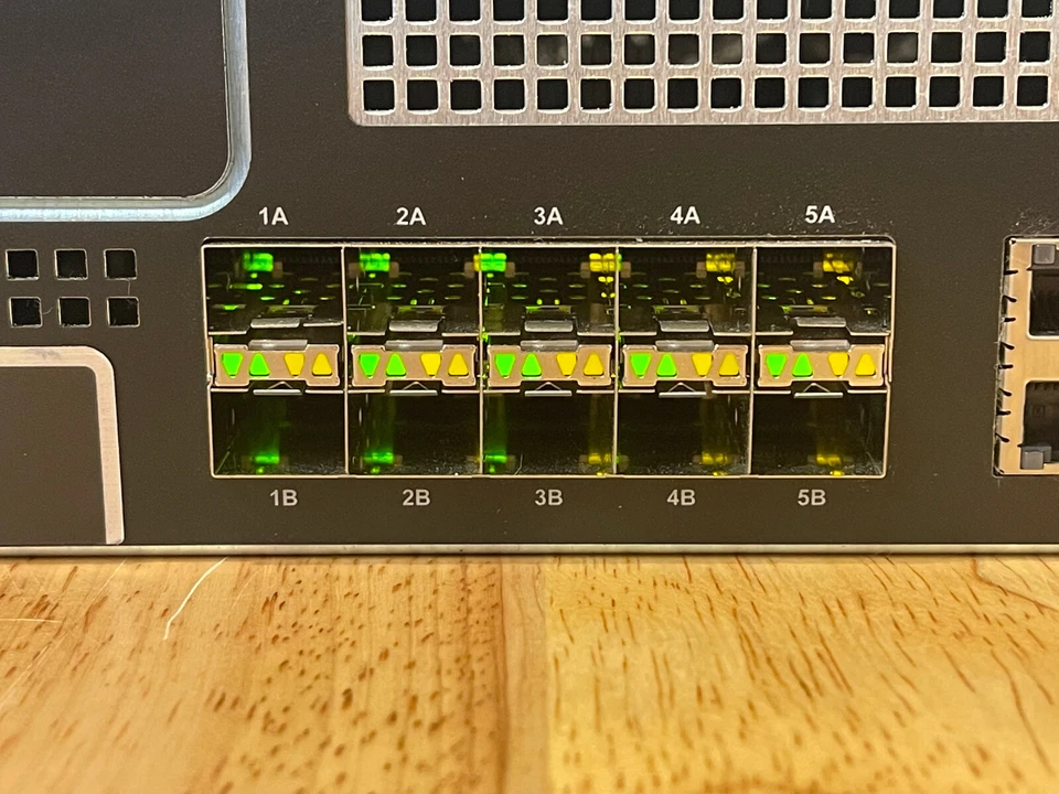 HP TippingPoint S1400N IPS Intrustion Prevention System 10x SFP 10x RJ45 2x PSU - Image 4 of 4