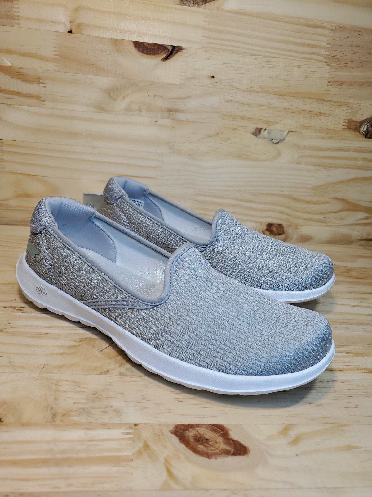 Skechers Air Cooled Goga Mat. Size 5