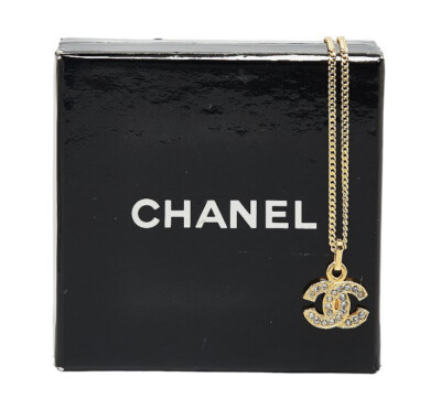 アクセサリー 502 CHANEL CC Logo Rhinestone Pendant Necklace 16