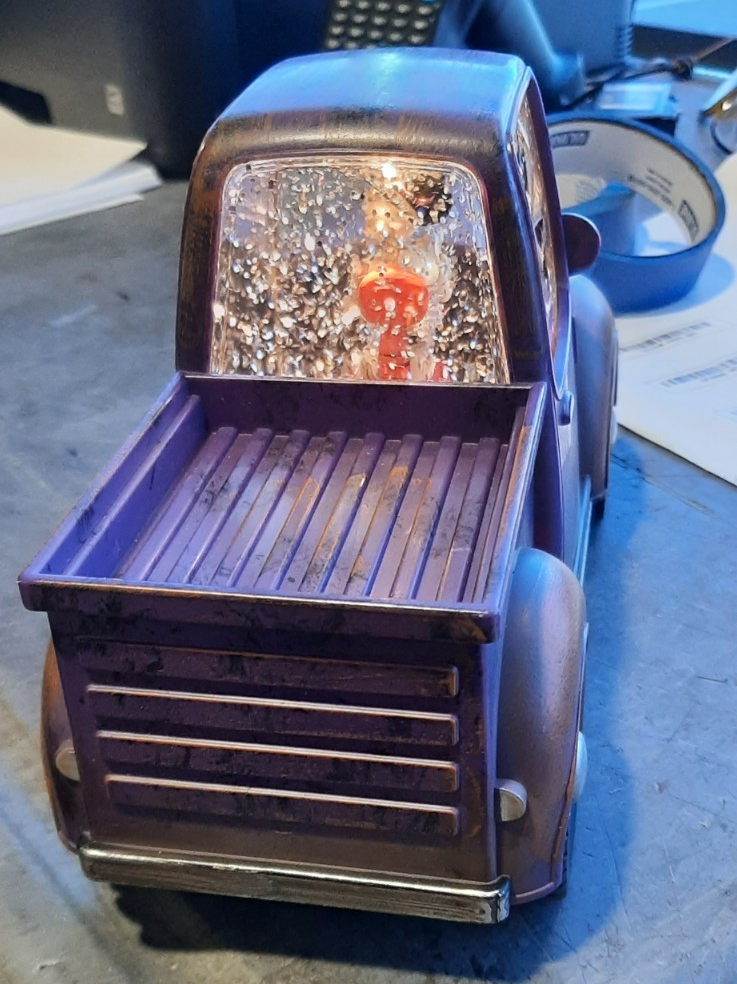Picture 4 of 5