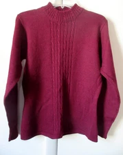 Geist 100% Wool Burgundy Cable Knit Details Sweater L
