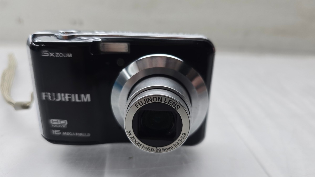 FUJIFILM FinePix AX560 デジカメ 美品 a4599 Amazon.com : FinePix AX560 16MP Digital Camera - Black