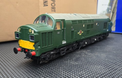 Heljan 3700 Class 37/0 D6732 in BR grüner HYP-Lackierung (gebraucht) Spur O | Condition: Used