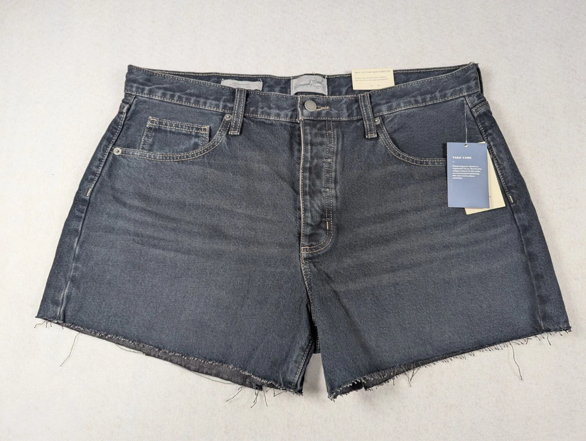 Universal Thread Mid (8.5-10.5 in) Rise Shorts for Women for sale