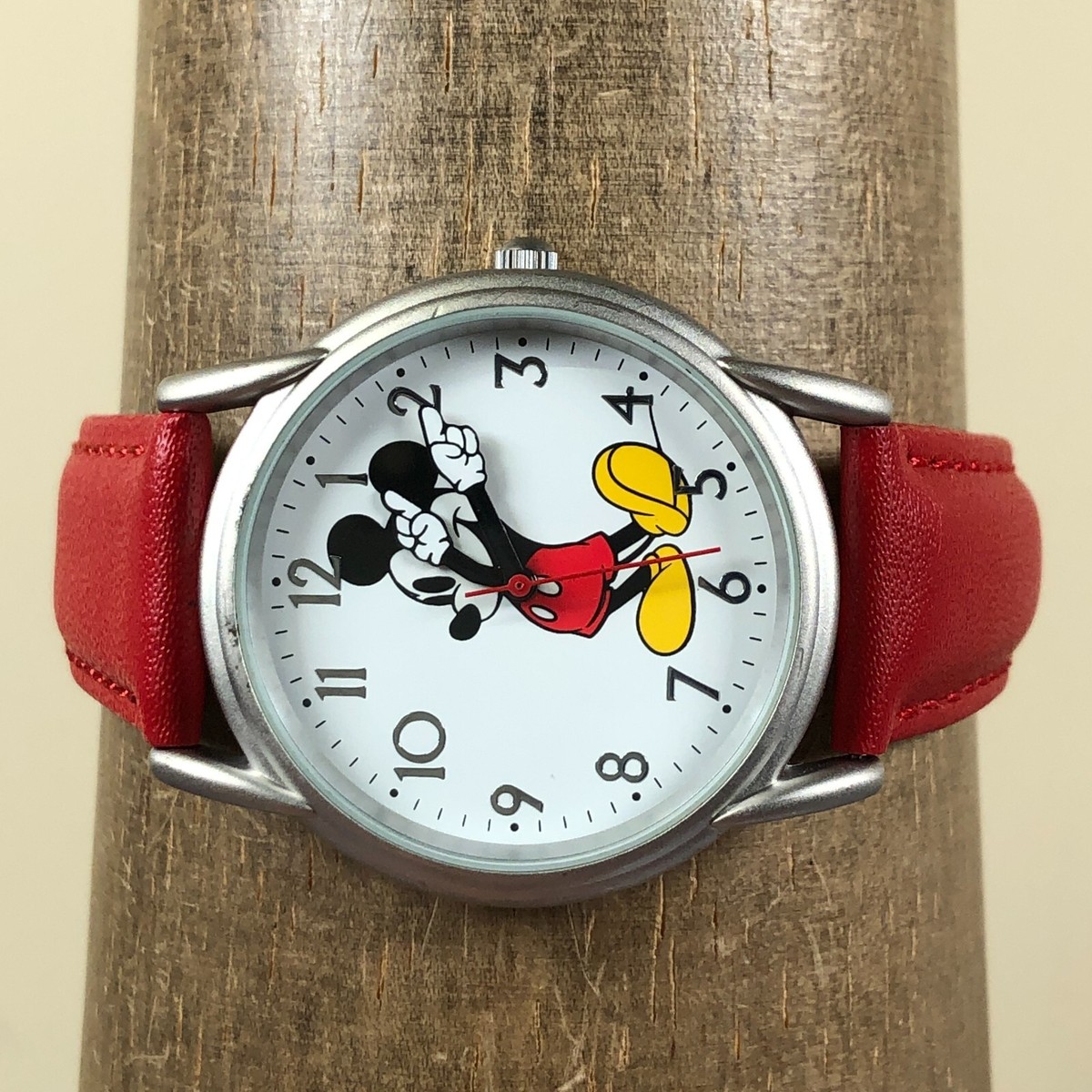 Vintage Disney Unisex P234-2657 Mickey Mouse Leather 34mm
