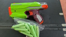 NERF Zombie STRIKE side strike with 20 tarts