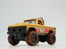 1970 Dodge Power Wagon Truck  1:64 SCALE  DIECAST COLLECTOR  MODEL CAR