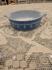 Vintage Pyrex 1 Pint Snowflake Garland Blue Casserole Dish 471