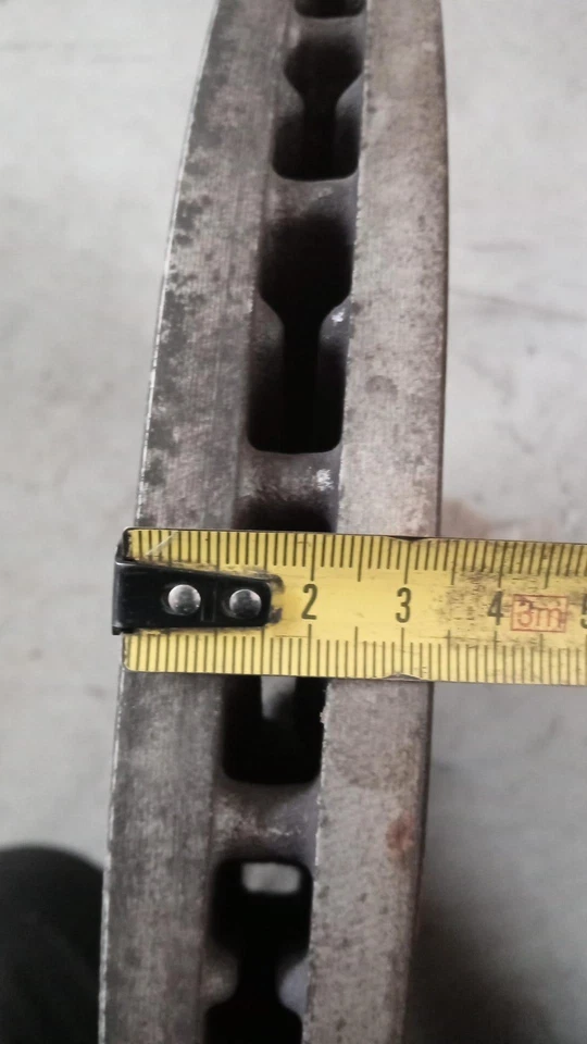 M156E Paire De Disques De Frein Pour MASERATI Levante Série (16>) Essence 3.0 - Photo 4/4