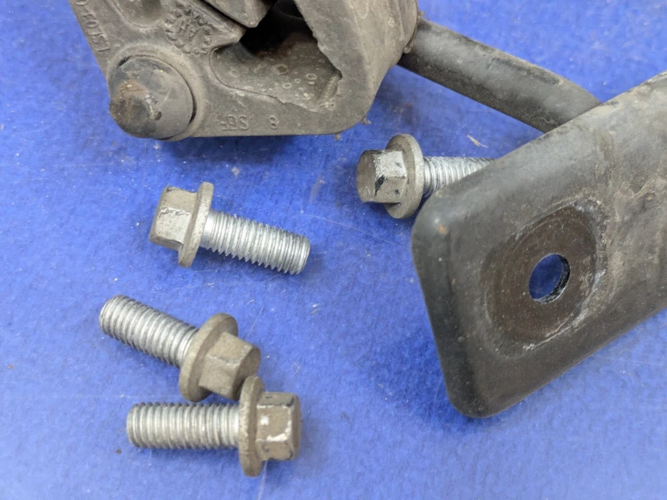 Par de colgadores silenciadores de escape trasero Land Rover Range Rover Sport OEM 2014-2020💠 Foto 2 de 4