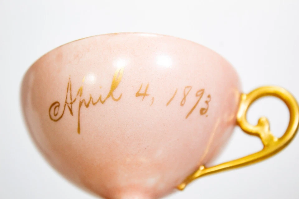 Antigua taza y platillo de porcelana dorada rosa y rosa del siglo XIX austriaca VIENA REAL Foto 3 de 4