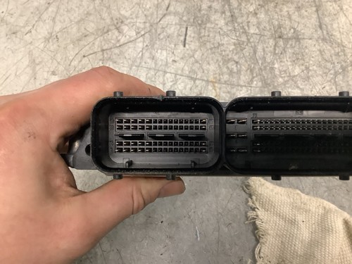 AUDI A5 MK1 2008 módulo de control del motor ecu 1,8 gasolina 8T0907115A - 38A - Imagen 2 de 8