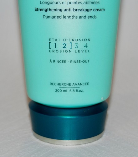 New Kerastase Resistance Strengthening Anti-Breakage Cream Conditioner 6.8 fl oz - Picture 4 of 7