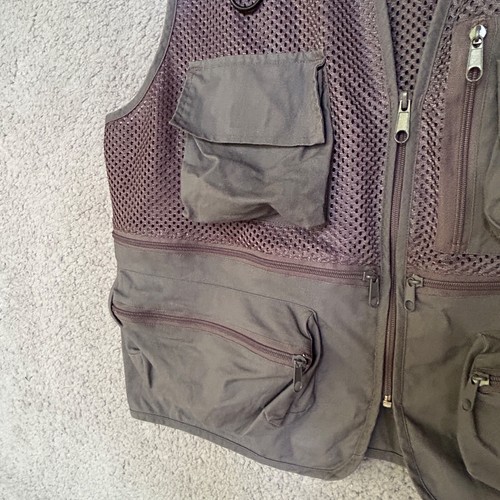 Vtg Garcia Mesh Fly Fishing Vest Size L XL Lambskin Bass Patch Rucksack Pockets - Picture 7 of 14