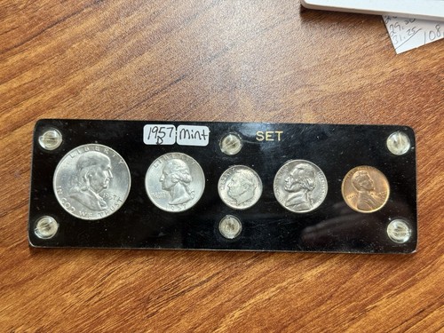 1957 D U.S. Uncirculated Mint Set Uncirculated 5 Coin Mint Set in Plastic Case