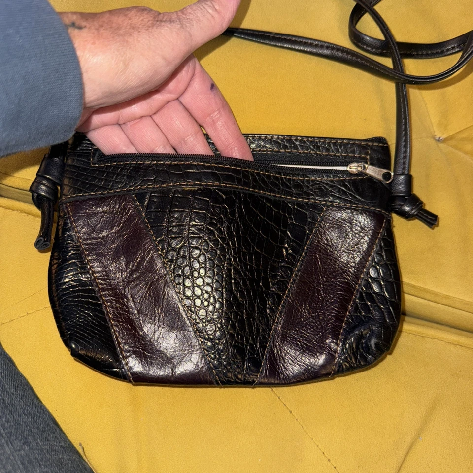 Bolso de mano vintage de cuero negro y cocodrilo. Cartera Bolso de Hombro. Foto 2 de 4