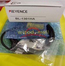 New Keyence BL-1301HA Digital Barcode Reader