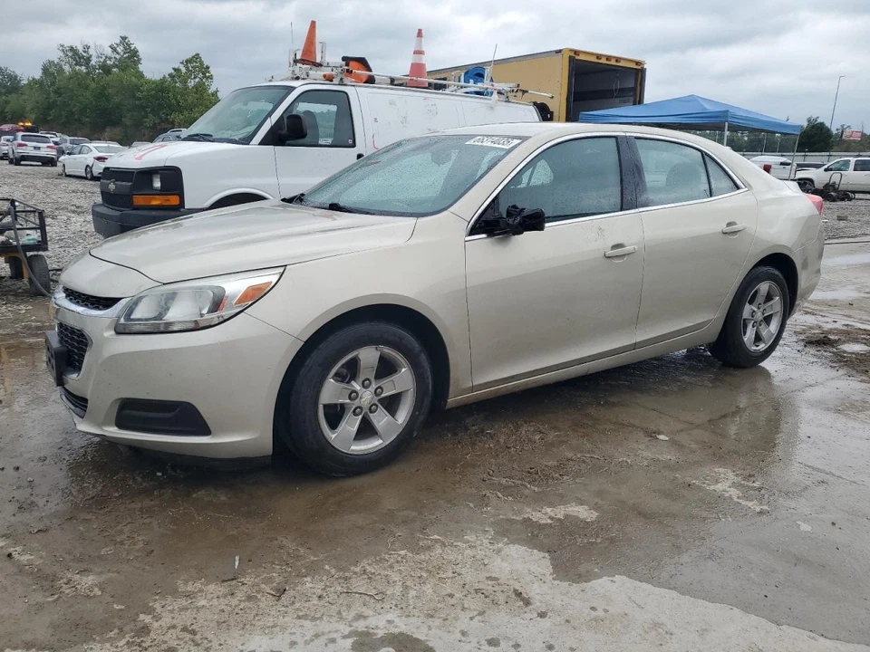 Used Front Left Door Interior Trim Panel fits: 2016 Chevrolet Malibu Grade A Foto 3 de 4
