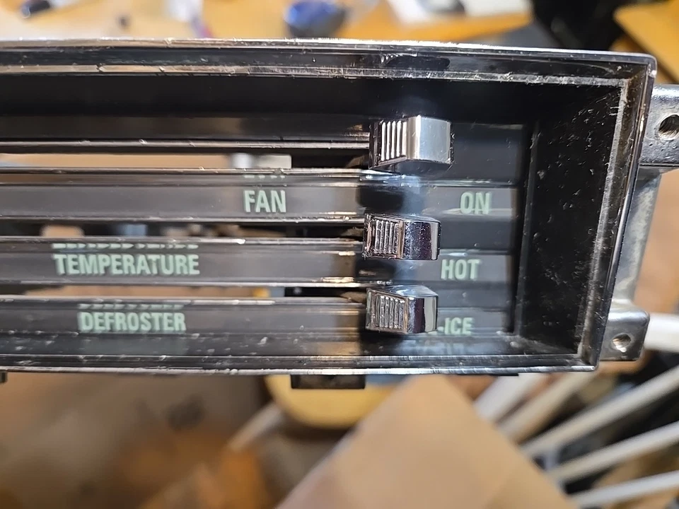 1967 - 1968 Camaro Non AC Heater Control 67 68 Oem  - Image 4 of 4