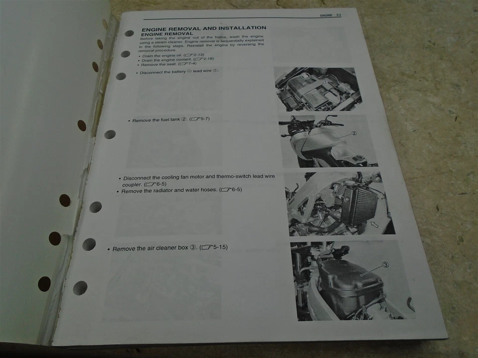 Suzuki 650 DL DL650 Manual de Serviço Usado SR-376 - Imagem 2 de 4