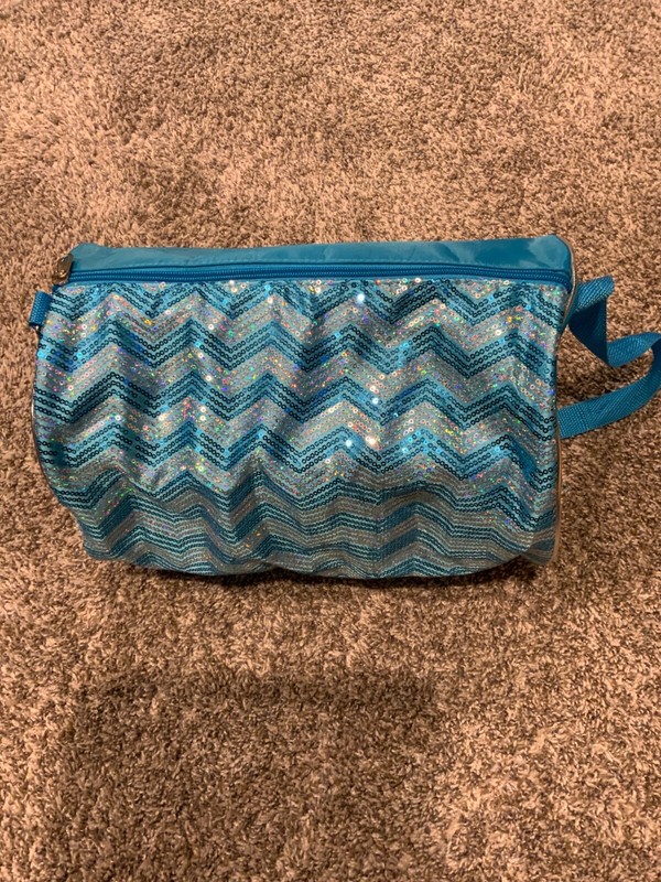 Girls Dance Bag, 13" x 9 inch circle, with strap