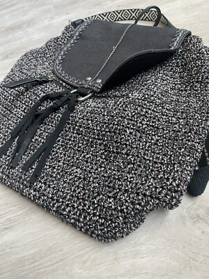 The Sak Avalon Black And Gray Crochet Knit Convertible  display picture 3