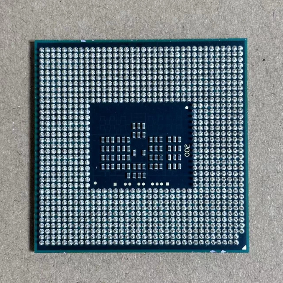 Intel Core i7-940XM SLBSC 2.13GHz up to 3.3GHz Quad-Core Laptop CPU Procossor - Image 2 of 4