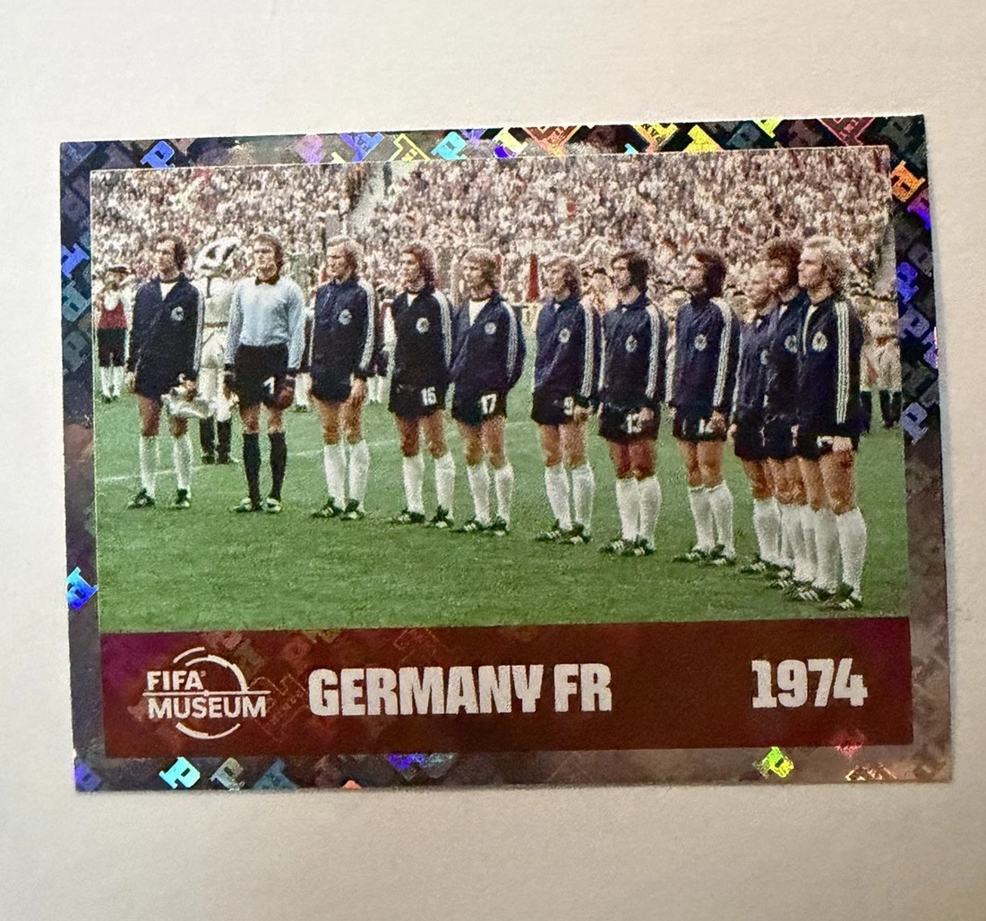 FIFA World Cup Germany Soccer 1974 Season Sports Trading Cards