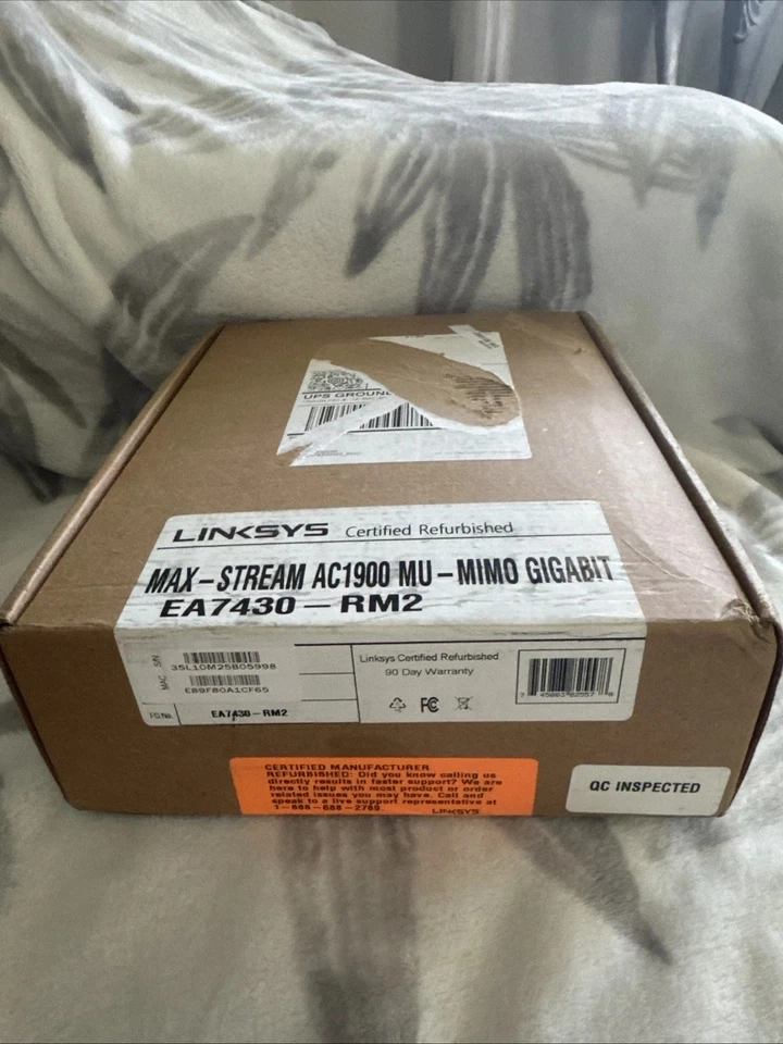 Linksys EA7430 Max-Stream Dual-Band AC1900 Wi-Fi 5 Router Renewed - Image 4 of 4