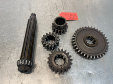 Oliver 88 Tractor Transmission Shaft & Gears K1024 1k609a 1k612 1k607 K615