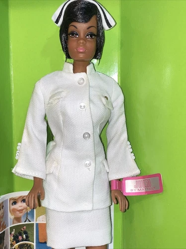 Nurse Barbie Diahann Carroll Julia 50th Anniversary Repro Mattel N5017 New 💉