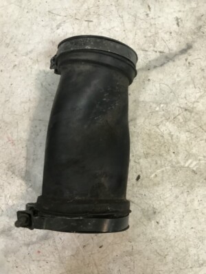 05 Yamaha XVZ1300 XVZ 1300 Royal Star Deluxe Air Intake Manifold Boot Tube 
