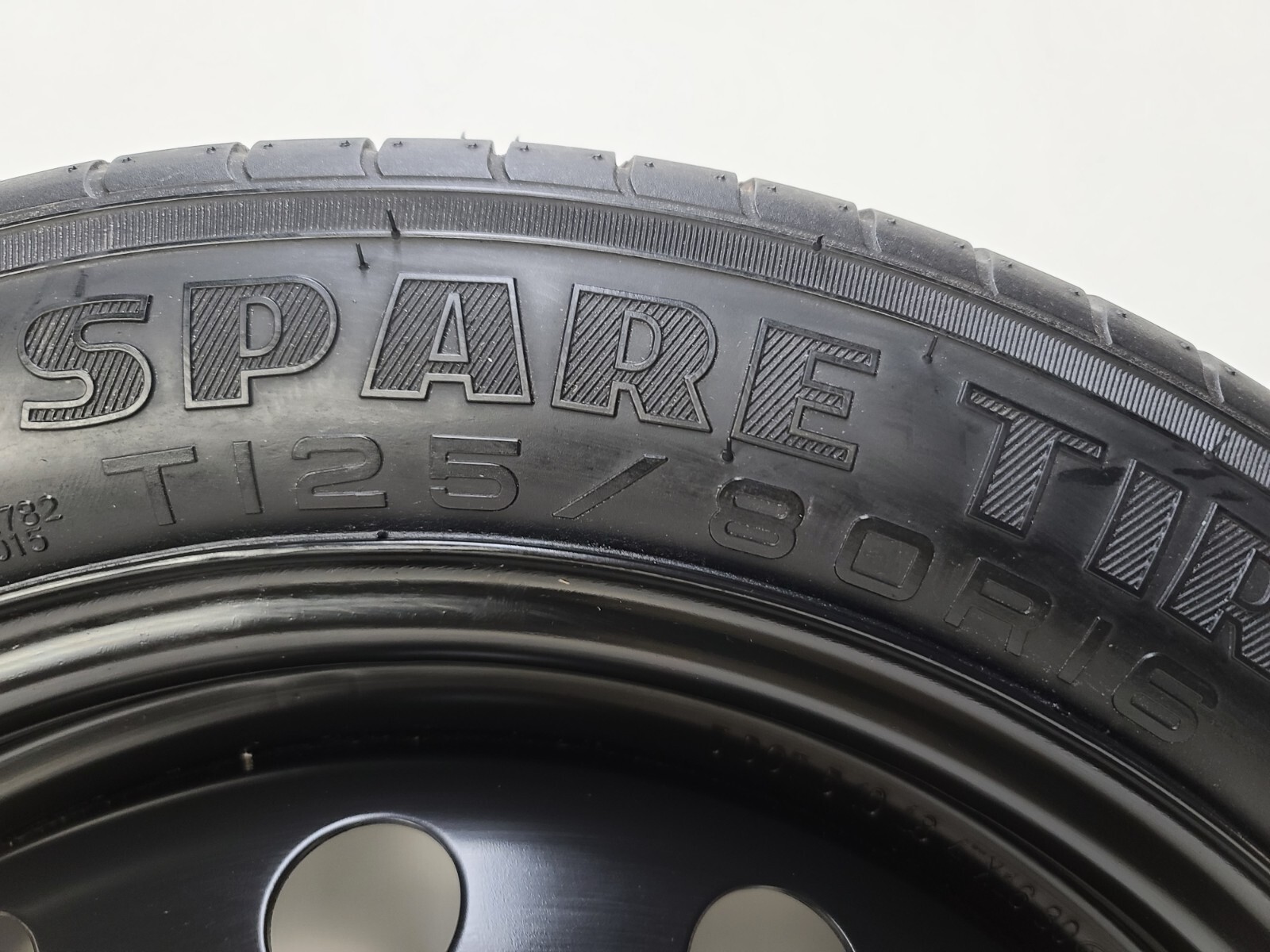 Spare Tire 16" W/Jack Kit Fits 2017-2023 Hyundai Elantra Compact Donut