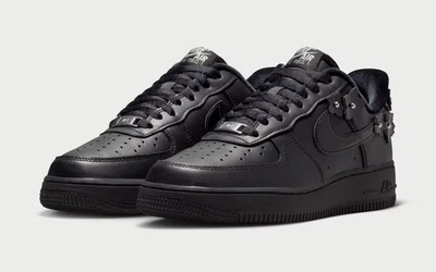 IR8637-001 Nike Air Force 1 '07 Floral Pack "Noir" (Femme) - Photo 1/4